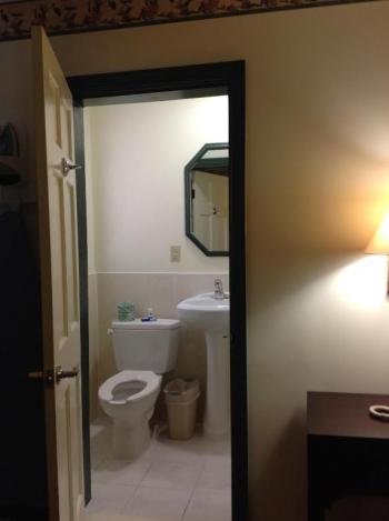 Budget Inn Main image