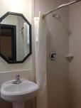 Budget Inn image 3